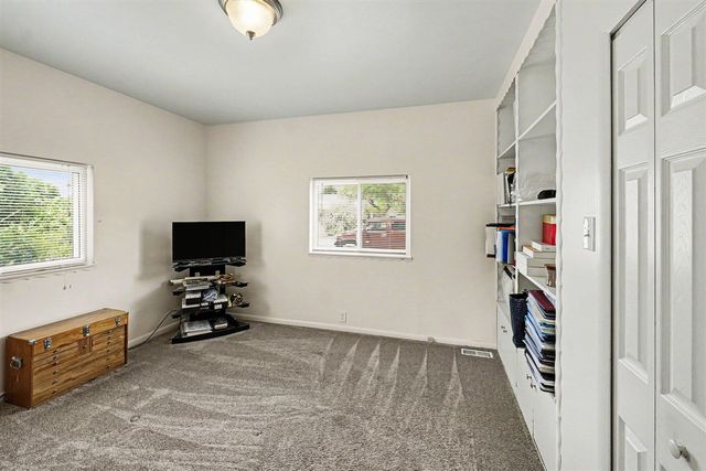 3472 Esson Drive, Grand Blanc, MI 48439