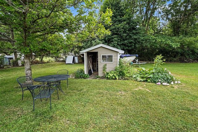 3472 Esson Drive, Grand Blanc, MI 48439