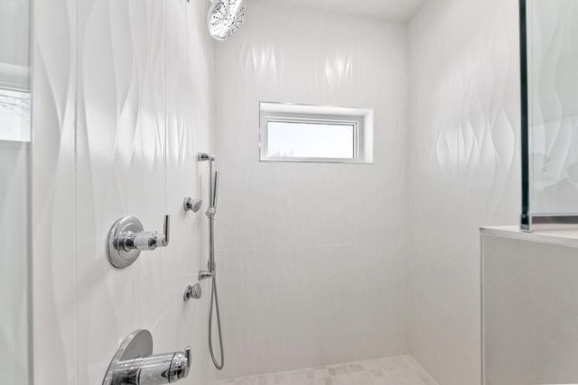 W351N5322 Road C, Oconomowoc, WI 53066