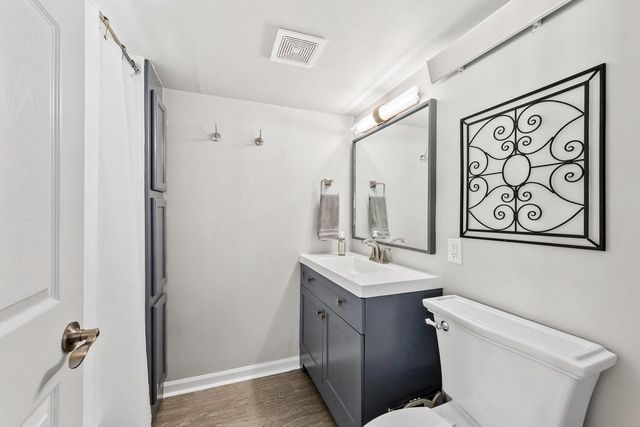 W351N5322 Road C, Oconomowoc, WI 53066