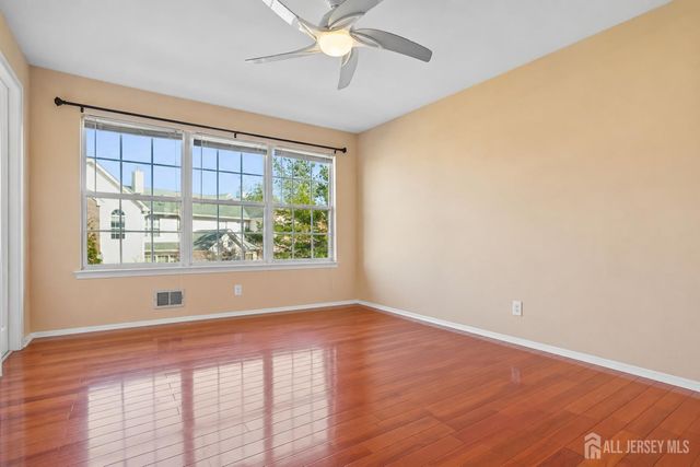 216 Copeley Way, North Brunswick, NJ 08902