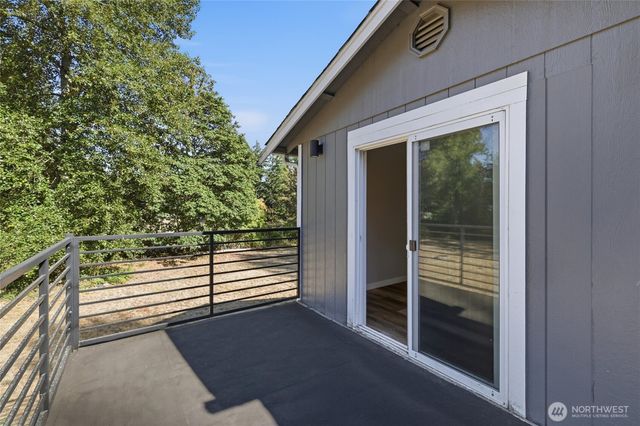 11920 215th Street E, Graham, WA 98338