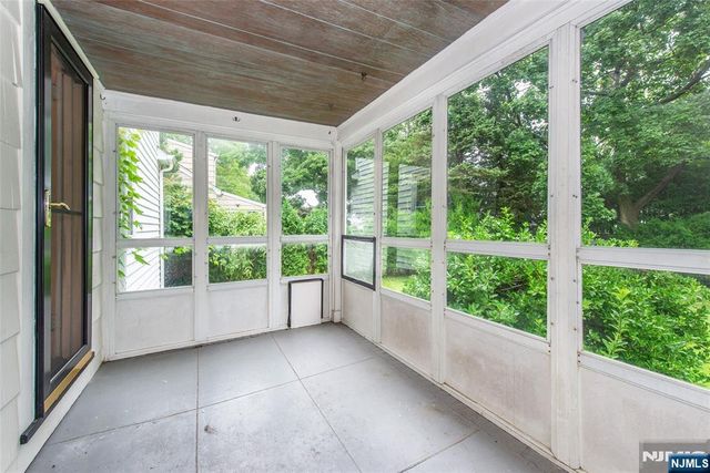247 Emmett Place, Ridgewood, NJ 07450