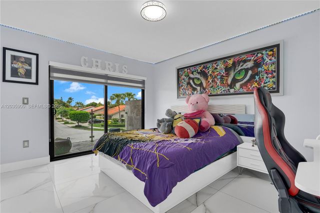 13330 SW 5th Street, Miami, FL 33184