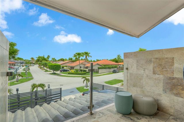 13330 SW 5th Street, Miami, FL 33184