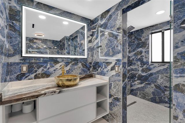 13330 SW 5th Street, Miami, FL 33184