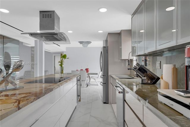 13330 SW 5th Street, Miami, FL 33184
