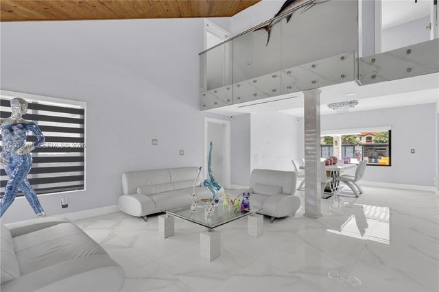 13330 SW 5th Street, Miami, FL 33184