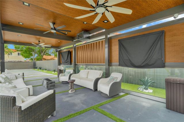 13330 SW 5th Street, Miami, FL 33184