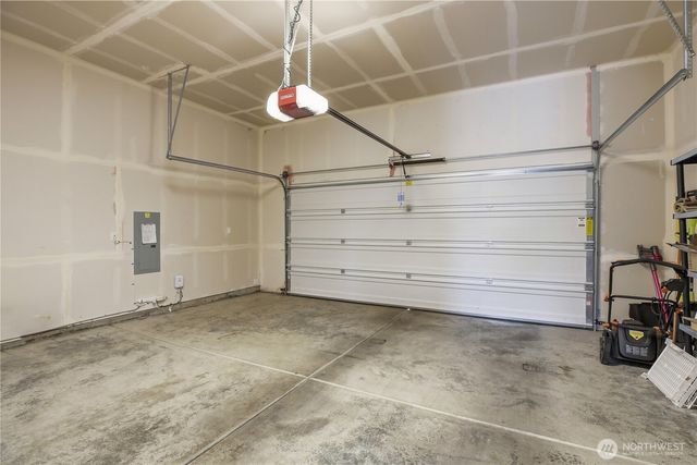 29220 SE 120th Way SE, Auburn, WA 98092