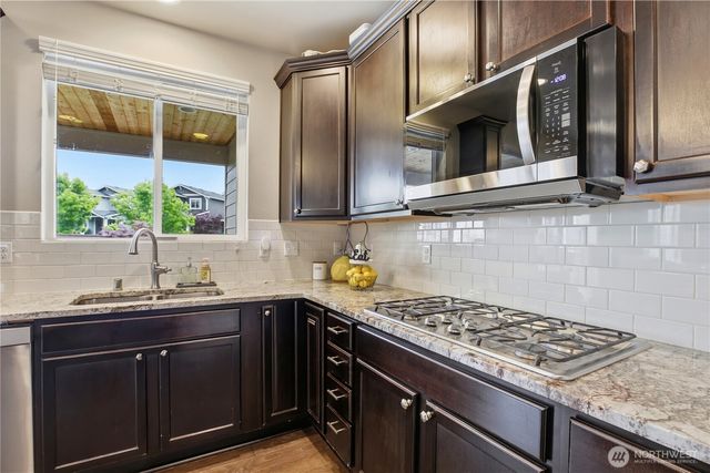 29220 SE 120th Way SE, Auburn, WA 98092