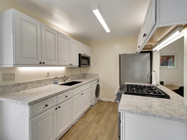 1600 Ardmore Ave 234, Hermosa Beach, CA 90254