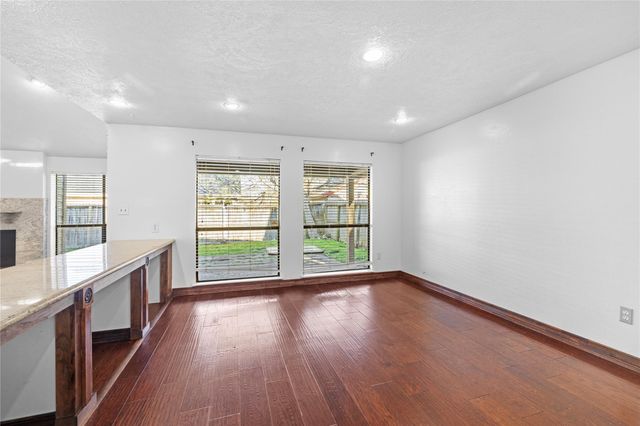 3307 Ashfield Drive, Houston, TX 77082