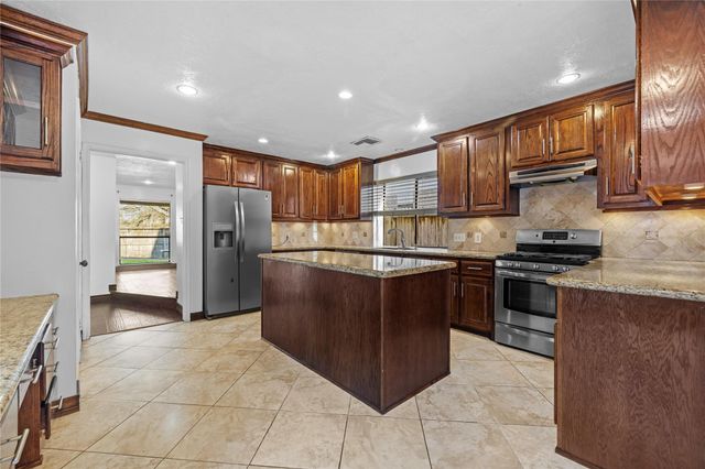 3307 Ashfield Drive, Houston, TX 77082