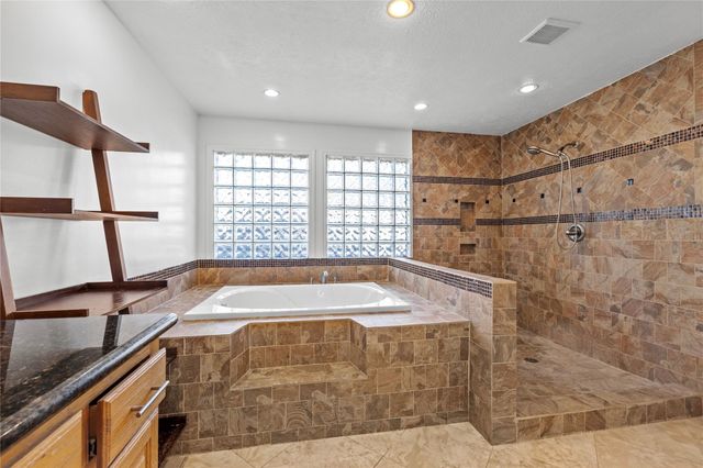 3307 Ashfield Drive, Houston, TX 77082