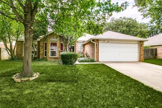 2110 Wedgewood Drive, Grapevine, TX 76051