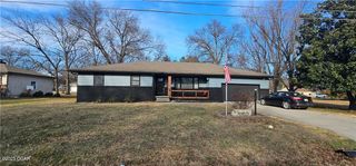 104 W Washington Street, Pittsburg, KS 66762