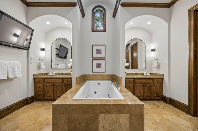 505 King Ranch Road, Southlake, TX 76092