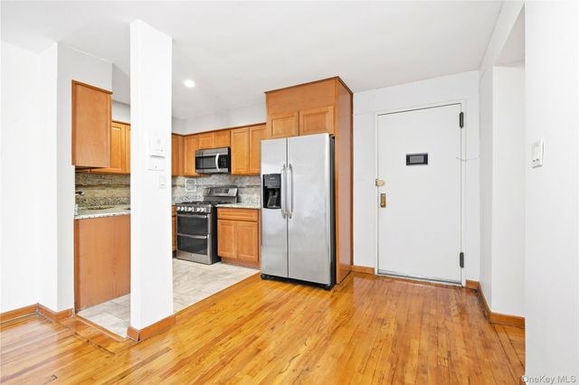 94-11 59th Avenue F1, Elmhurst, NY 11373