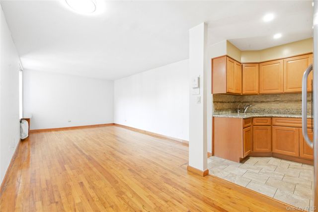 94-11 59th Avenue F1, Elmhurst, NY 11373