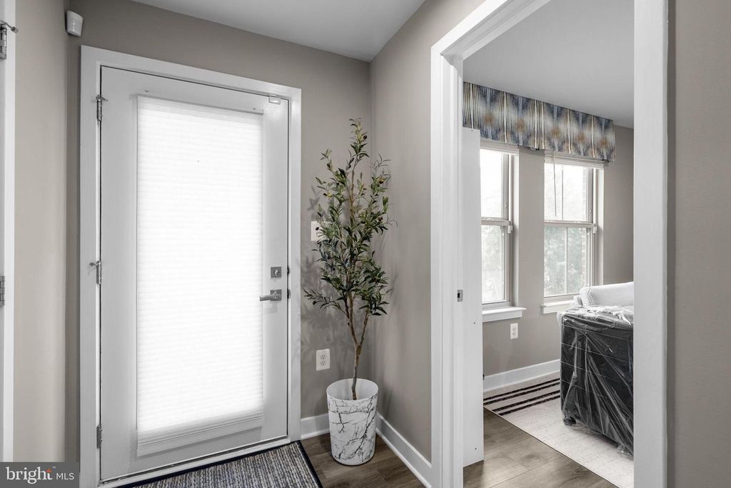 Image 23 of property listing at 6100 NORTHWEST DR, Hyattsville, MD 20782