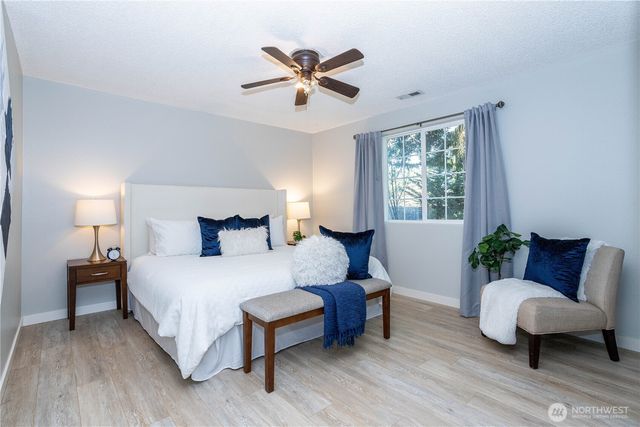 31711 32nd Avenue SW, Federal Way, WA 98023