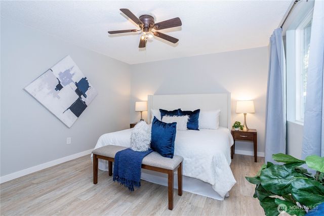 31711 32nd Avenue SW, Federal Way, WA 98023