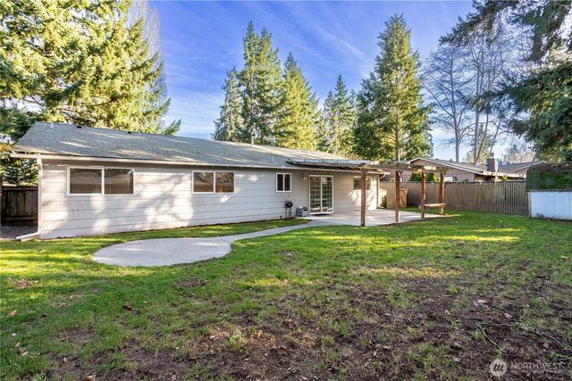 31711 32nd Avenue SW, Federal Way, WA 98023
