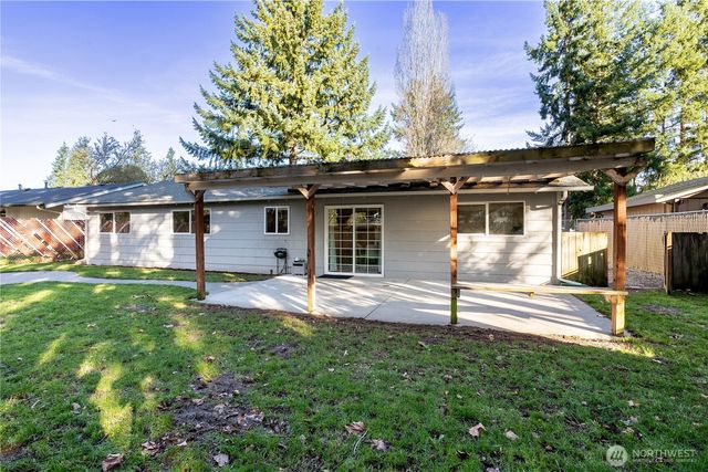 31711 32nd Avenue SW, Federal Way, WA 98023