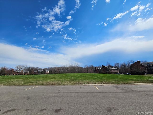 264 N Village Way, Canton Charter Township, MI 48188