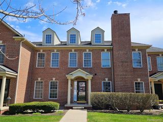 264 N Village Way, Canton Charter Township, MI 48188