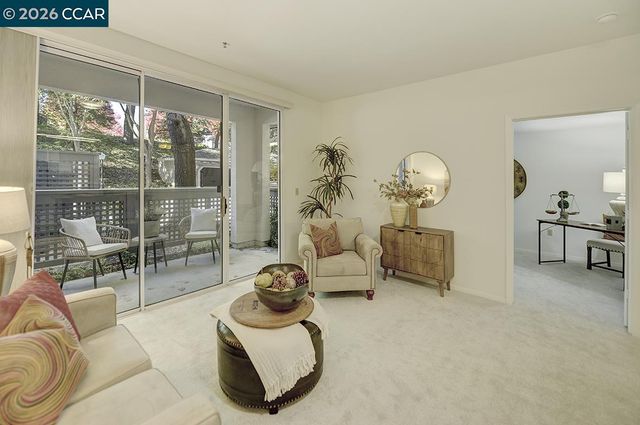 1840 Tice Creek Dr 2110, Walnut Creek, CA 94595