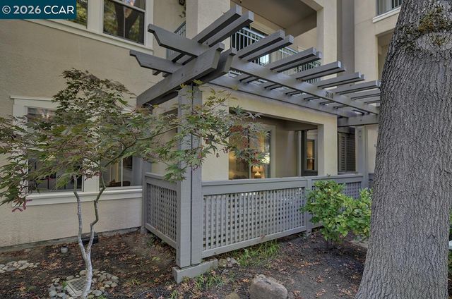 1840 Tice Creek Dr 2110, Walnut Creek, CA 94595