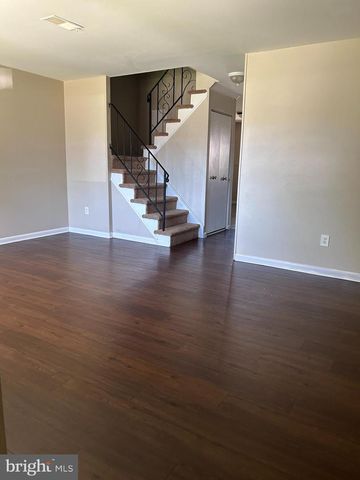 242 DAFFODIL CT, Quakertown, PA 18951