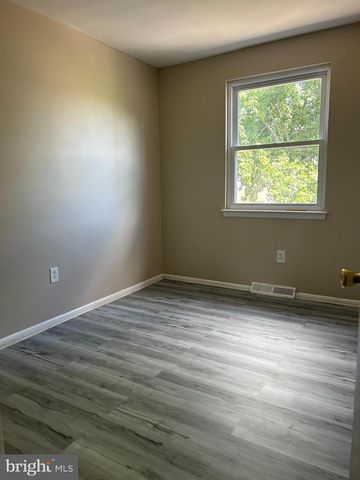 242 DAFFODIL CT, Quakertown, PA 18951