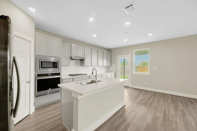 3808 Bristol Motor PASS, Austin, TX 78728