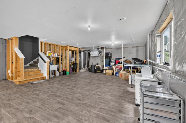 6826 151st Street, Savage, MN 55378