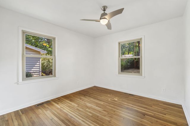 1058 East Morningside Street, Springfield, MO 65807