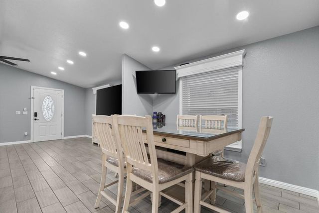 789 Green Valley Road, Watsonville, CA 95076