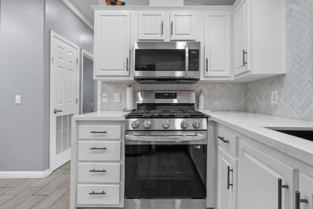 789 Green Valley Road, Watsonville, CA 95076