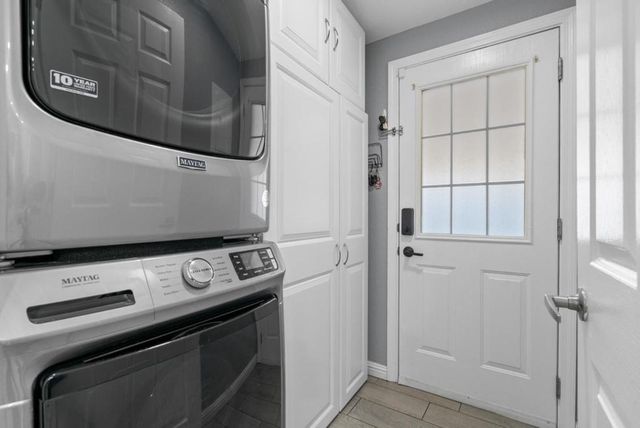 789 Green Valley Road, Watsonville, CA 95076