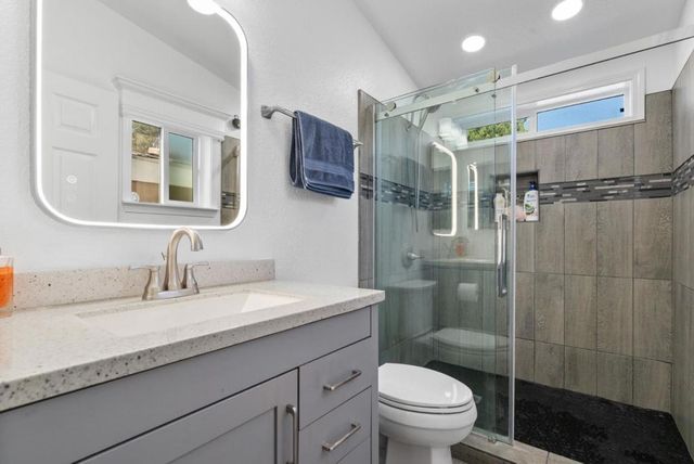 789 Green Valley Road, Watsonville, CA 95076