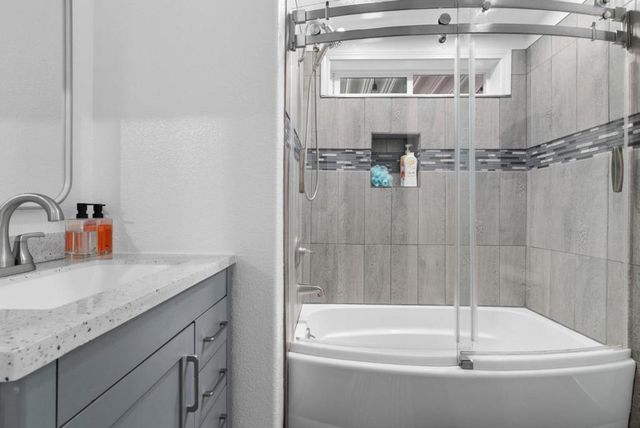 789 Green Valley Road, Watsonville, CA 95076