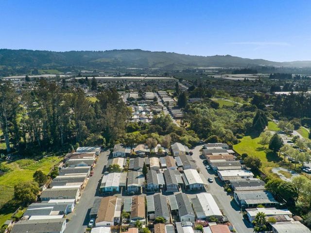 789 Green Valley Road, Watsonville, CA 95076