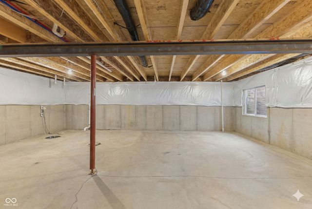 9906 Denim Drive, Indianapolis, IN 46239