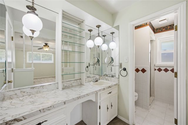 1425 Vicki Lane, Cedar Hill, TX 75104