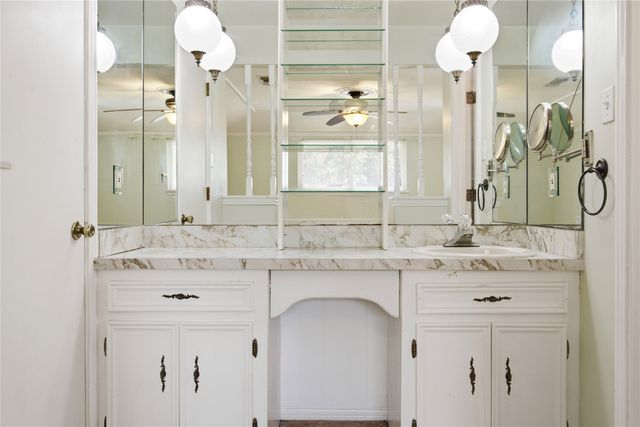 1425 Vicki Lane, Cedar Hill, TX 75104