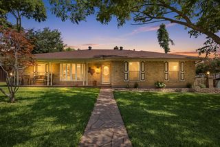 1425 Vicki Lane, Cedar Hill, TX 75104