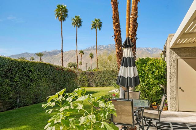 1715 E El Alameda, Palm Springs, CA 92262