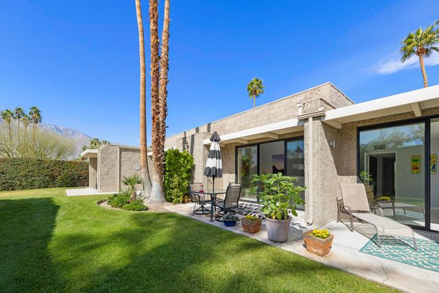 1715 E El Alameda, Palm Springs, CA 92262
